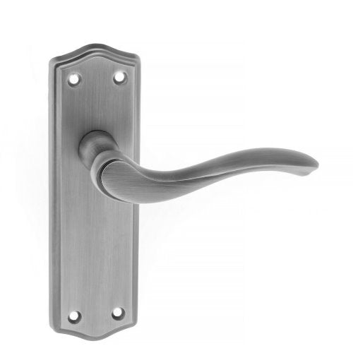 Atlantic Old English Warwick Lever Handle on Back Plate