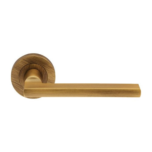 Carlisle Brass Trentino Door Handles on Roses