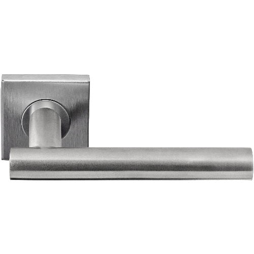 Basics LB7-19BSQR53 Lever Handle Set