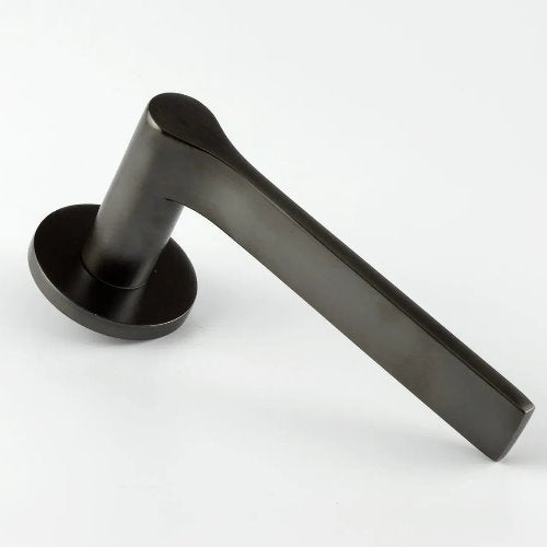 Hard and Ware PL4RR1 Flat Bar Lever on Plain Rose