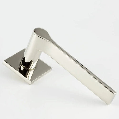 Hard and Ware PL4RSR1 Flat Bar Lever on Square Rose