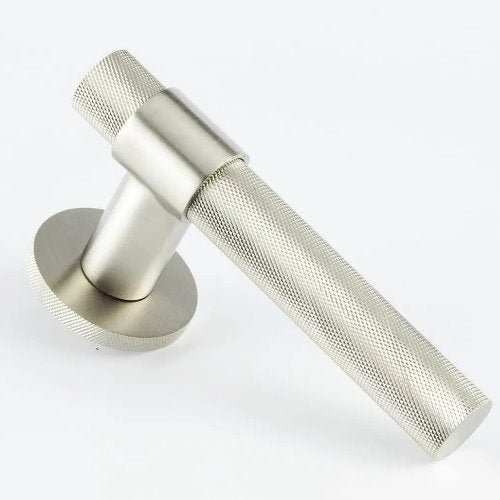 Hard and Ware TL2RR10 Knurled Lever on Knurled Round Rose