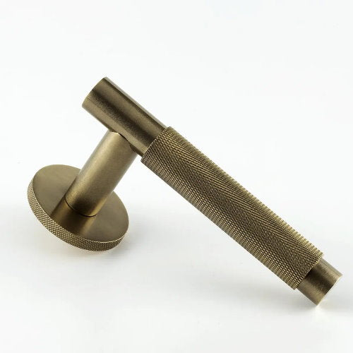 Hard and Ware TNL2RR10 Smooth and Knurled Lever on Knurled Round Rose