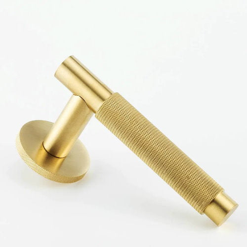 Hard and Ware TSPL2RR10 Smooth and Knurled Lever on Knurled Round Rose