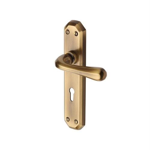 M.Marcus Heritage Brass Charlbury Lever Handle on Plate