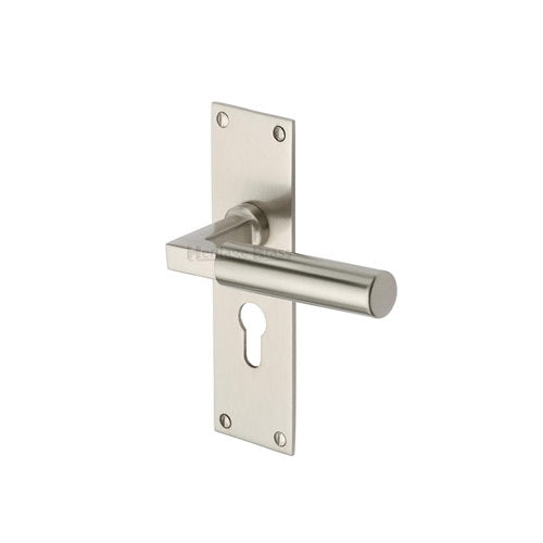 M.Marcus Heritage Brass Bauhaus Low Profile Lever Handle on Plate