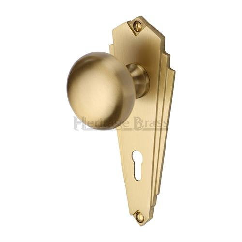 M.Marcus Heritage Brass Broadway Knob on Plate