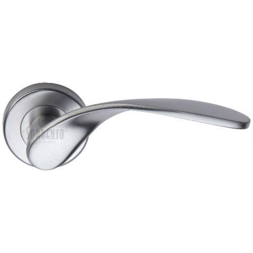 M.Marcus Sorrento Lorenz Lever Handle Set