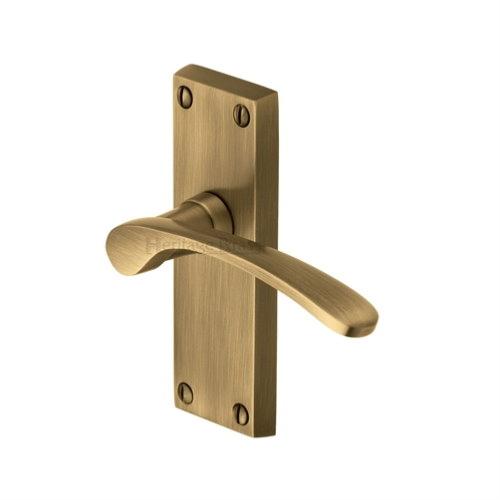 M.Marcus Heritage Brass Sophia Lever Handle on Short Plate