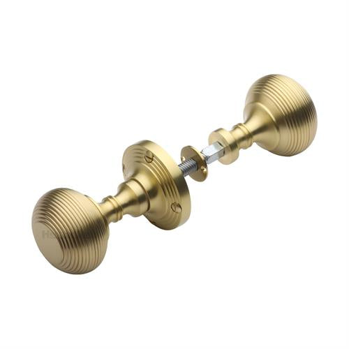 M.Marcus Heritage Brass Reeded Rim Knob Set